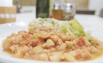 No Empório Alecrim, o cliente encontra os melhores ingredientes, como no Nhoque ao sugo, que acompanha legumes e arroz temperado 